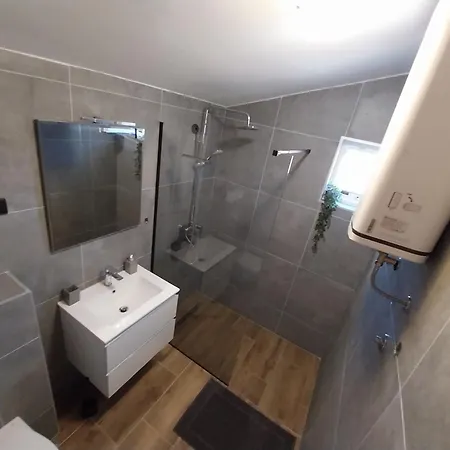 Senka Apartment